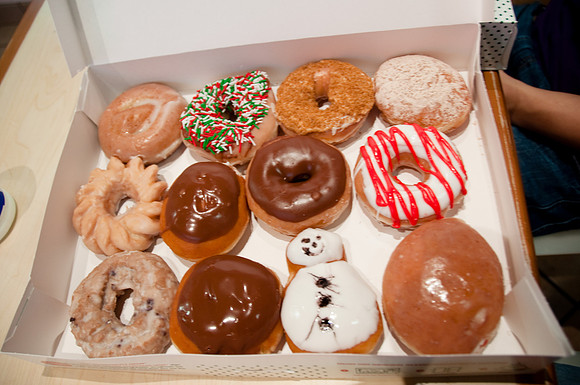 2009.12.03 SG Krispy Kreme Run-9