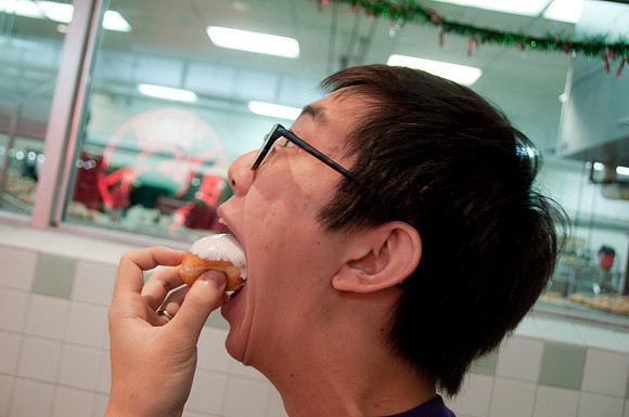 2009.12.03 SG Krispy Kreme Run-13